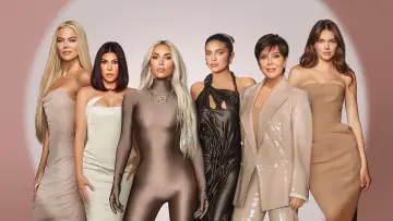 Задник до серіалу "The Kardashians" #1378427