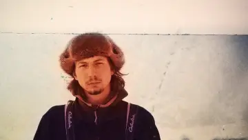 Задник до серіалу "Gold Rush: Parker