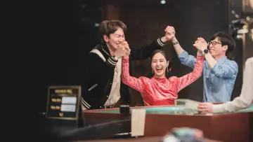 Задник к сериалу "더 존: 버텨야 산다" #1406616