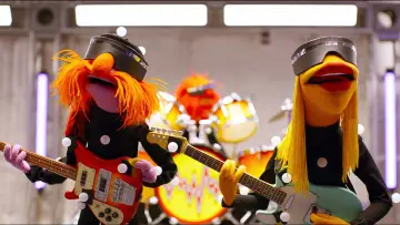 Задник до серіалу "The Muppets Mayhem" #1721253