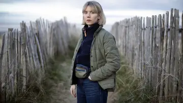 Задник до серіалу "Karen Pirie" #1494842