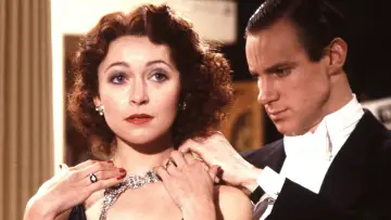 Задник до серіалу "The Agatha Christie Hour" #1676830