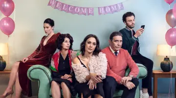 Задник до серіалу "У зав