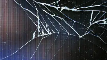 Задник до серіалу "Help! I