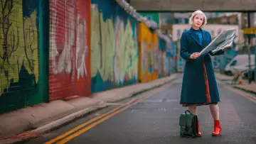 Задник до серіалу "Lucy Worsley Investigates" #1849383