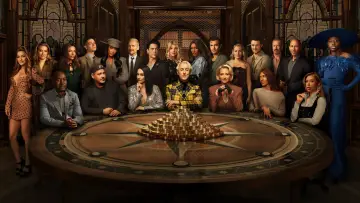 Задник к сериалу "The Traitors" #1408914