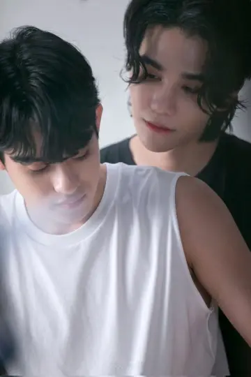 Постер до серіалу "우주 빵집" #1513628