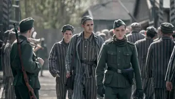 Задник до серіалу "Татуювальник Аушвіцу" #1849920