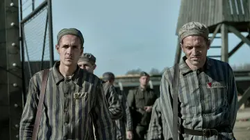 Задник до серіалу "Татуювальник Аушвіцу" #1849925