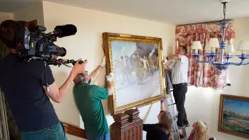 Задник до серіалу "Hidden Treasures of the National Trust" #1669588