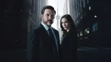 Задник до серіалу "Law & Order Toronto: Criminal Intent" #1356108