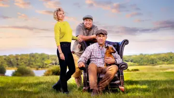 Задник до серіалу "Vinnie Jones in the Country" #1794420