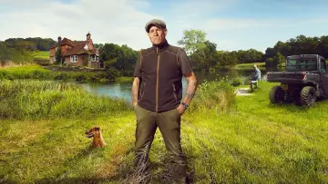 Задник до серіалу "Vinnie Jones in the Country" #1794431