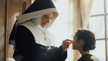 Задник до серіалу "L