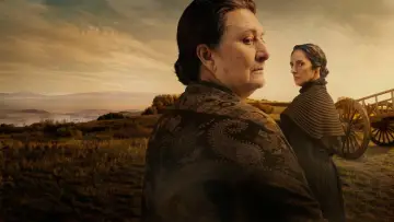 La sombra de la tierra постер