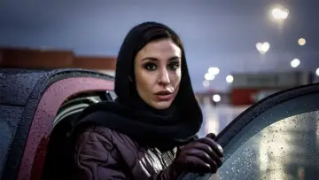 Задник до серіалу "Яна: Позначена на все життя" #1855977