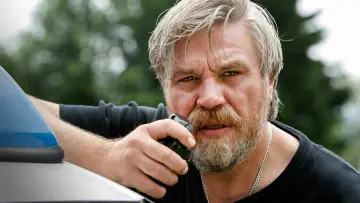 Задник до серіалу "Шепіт гори" #1563068