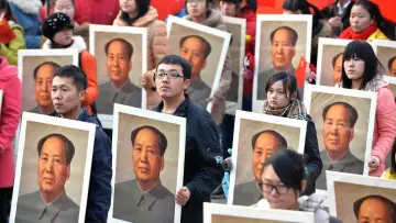 Задник до серіалу "Mao – Chinas roter Kaiser" #1553048