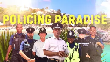 Задник до серіалу "Policing Paradise" #1495977