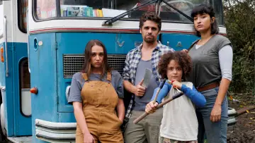 Задник до серіалу "La Famille Rose" #1823394