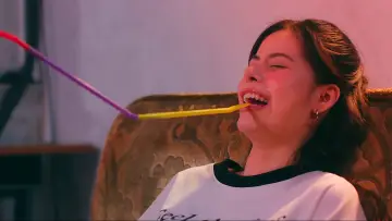 Задник к сериалу "รัก ปาก แข็ง" #1482975