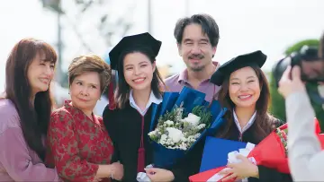 Задник к сериалу "รัก ปาก แข็ง" #1483006