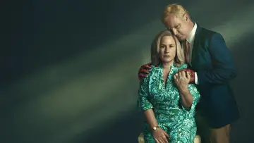 Задник к сериалу "Мердо: Смерть у сім