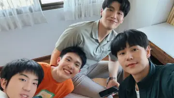 Задник до серіалу "เปิดเทอมใหม่ หัวใจหัดรัก" #1500916