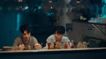 Задник к сериалу "โปรดใช้วิจารณญาณในการรักเธอ" #1476179