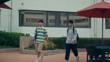 Задник к сериалу "โปรดใช้วิจารณญาณในการรักเธอ" #1476183