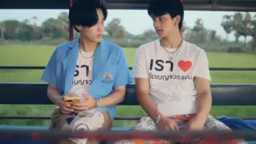 Задник к сериалу "โปรดใช้วิจารณญาณในการรักเธอ" #1476192