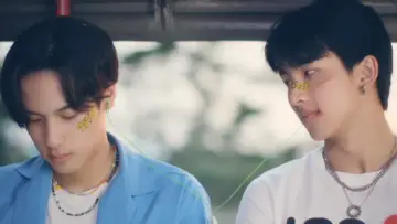 Задник к сериалу "โปรดใช้วิจารณญาณในการรักเธอ" #1476196