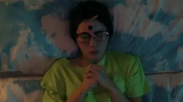 Задник к сериалу "โปรดใช้วิจารณญาณในการรักเธอ" #1476201