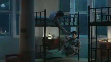 Задник к сериалу "เด็กชายไม่ไปสวรรค์" #1475583