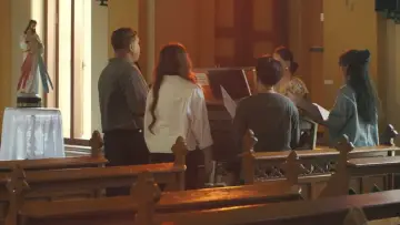 Задник к сериалу "เด็กชายไม่ไปสวรรค์" #1475619