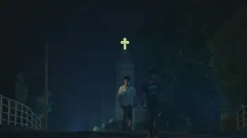 Задник до серіалу "เด็กชายไม่ไปสวรรค์" #1475625