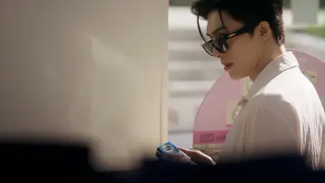 Задник к сериалу "กอดกันมั้ย นายตัวท็อป" #1508344