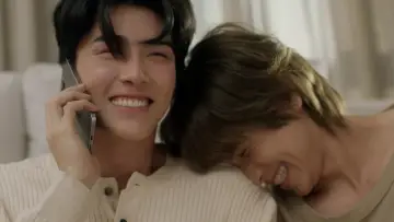 Задник к сериалу "กอดกันมั้ย นายตัวท็อป" #1508353