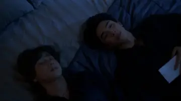 Задник к сериалу "กอดกันมั้ย นายตัวท็อป" #1508360