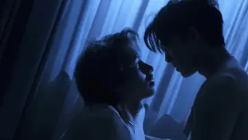Задник к сериалу "กอดกันมั้ย นายตัวท็อป" #1508363