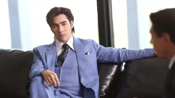 Задник к сериалу "การเกิดใหม่ของดวงดาว" #1508247