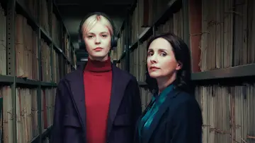 Задник до серіалу "Терпіння" #1415555