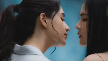 Задник до серіалу "รักขบวนนี้หัวใจเกือบวาย" #1483512