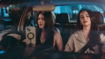 Задник до серіалу "รักขบวนนี้หัวใจเกือบวาย" #1483514