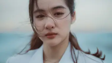 Задник до серіалу "รักขบวนนี้หัวใจเกือบวาย" #1483517