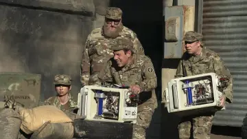 Задник к сериалу "Стюарт не зміг врятувати Всесвіт" #1219160
