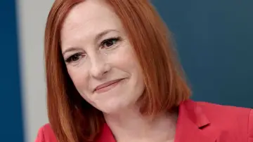 Задник до серіалу "The Briefing with Jen Psaki" #1445118