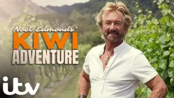 Задник до серіалу "Noel Edmonds