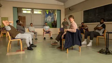 Задник до серіалу "Waiting for the Out" #1488340