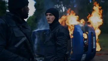 Задник до серіалу "The Wanted Man" #1748165